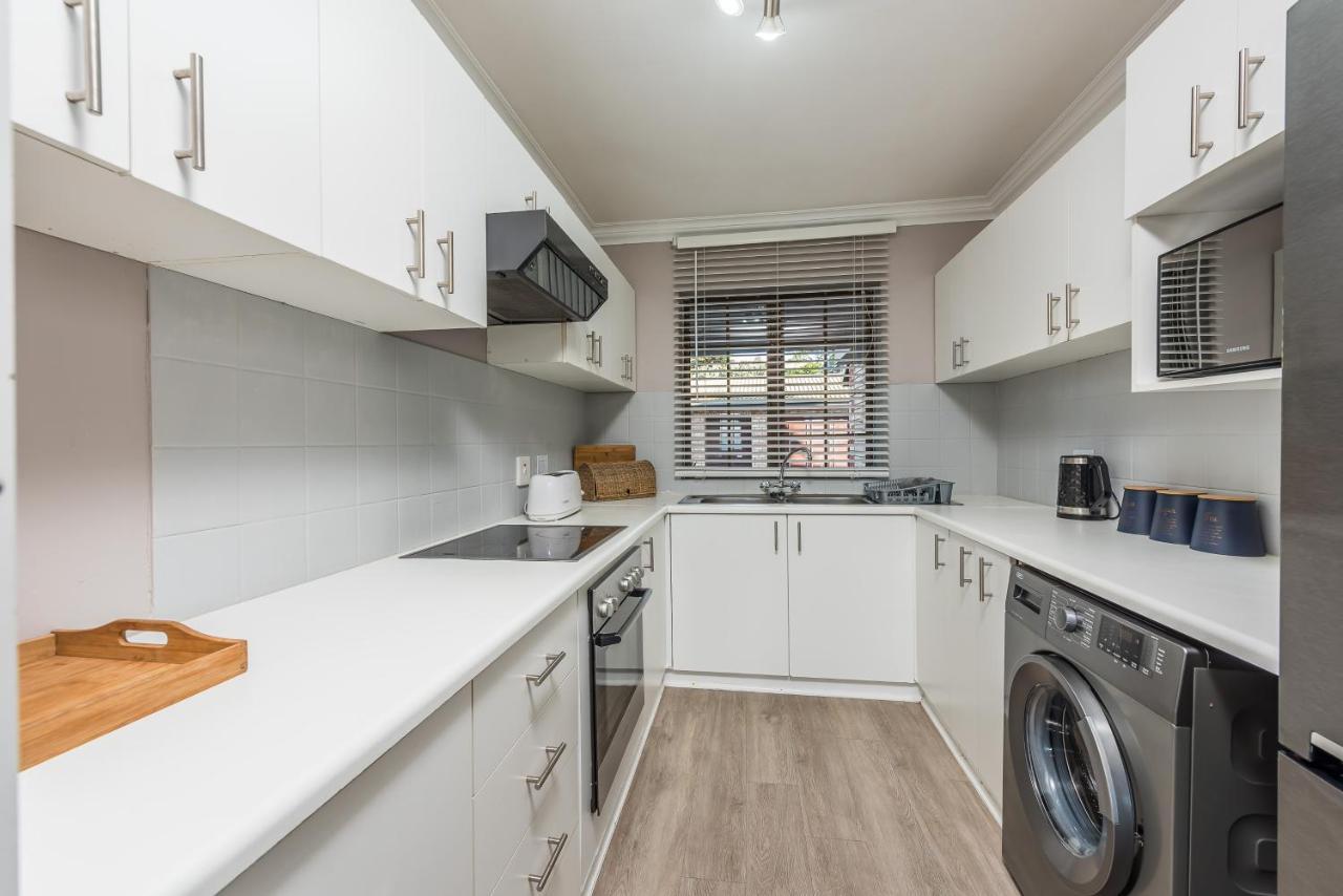 Beacon Wharf , George Hay 1 Holiday Accommodation Mossel Bay Exteriör bild